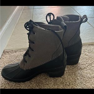 Sperry Saltwalter Heel Snow Boots